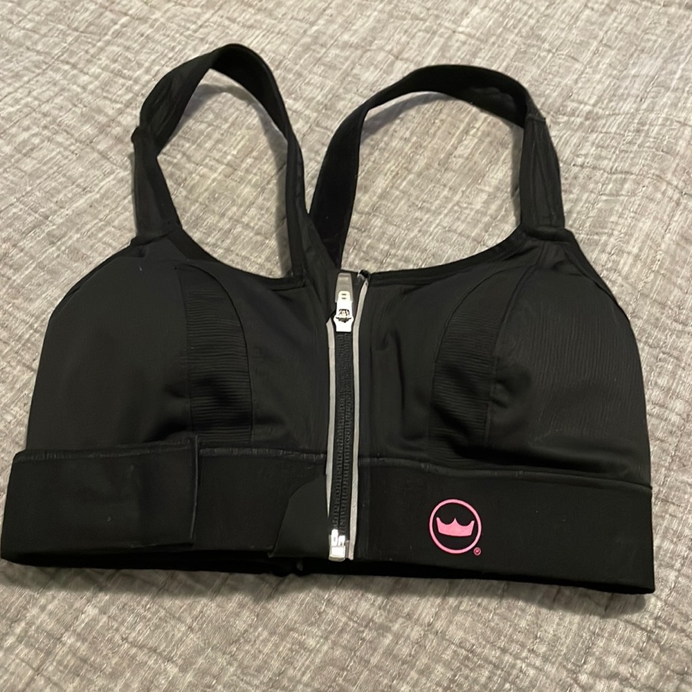 SheFit Womens Adjustable Sports Bra
